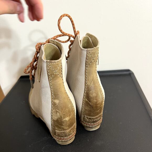 Sorel Joan of Arctic Wedge Size 7 - Picture 4 of 7